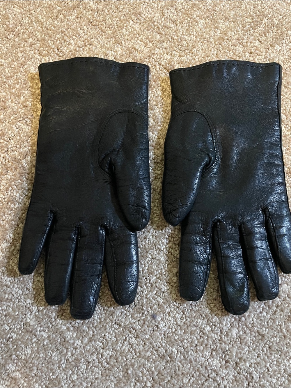 Women’s Vintage Grandoe leather gloves - Classic Winter Accessory 7 (m)
